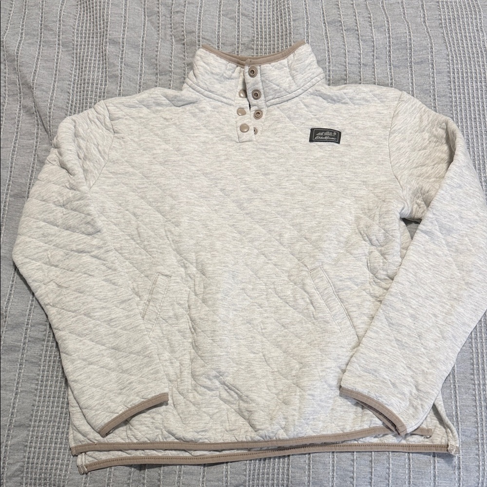 Eddie Bauer Light Gray and Beige Quilted Sweater